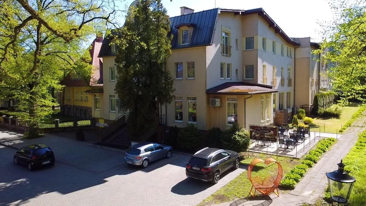 Marta Medical Hotel Połczyn-Zdrój Bagian luar foto