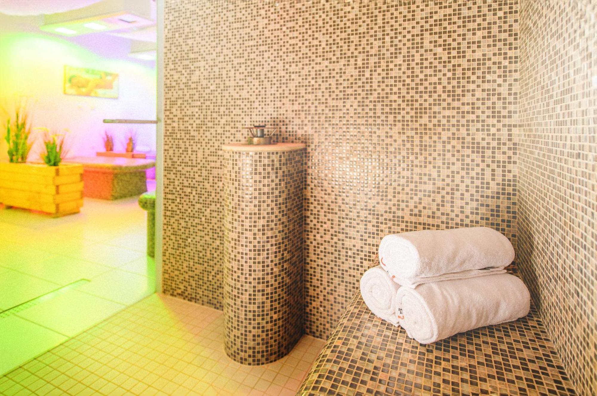 Marta Medical Hotel Połczyn-Zdrój Bagian luar foto